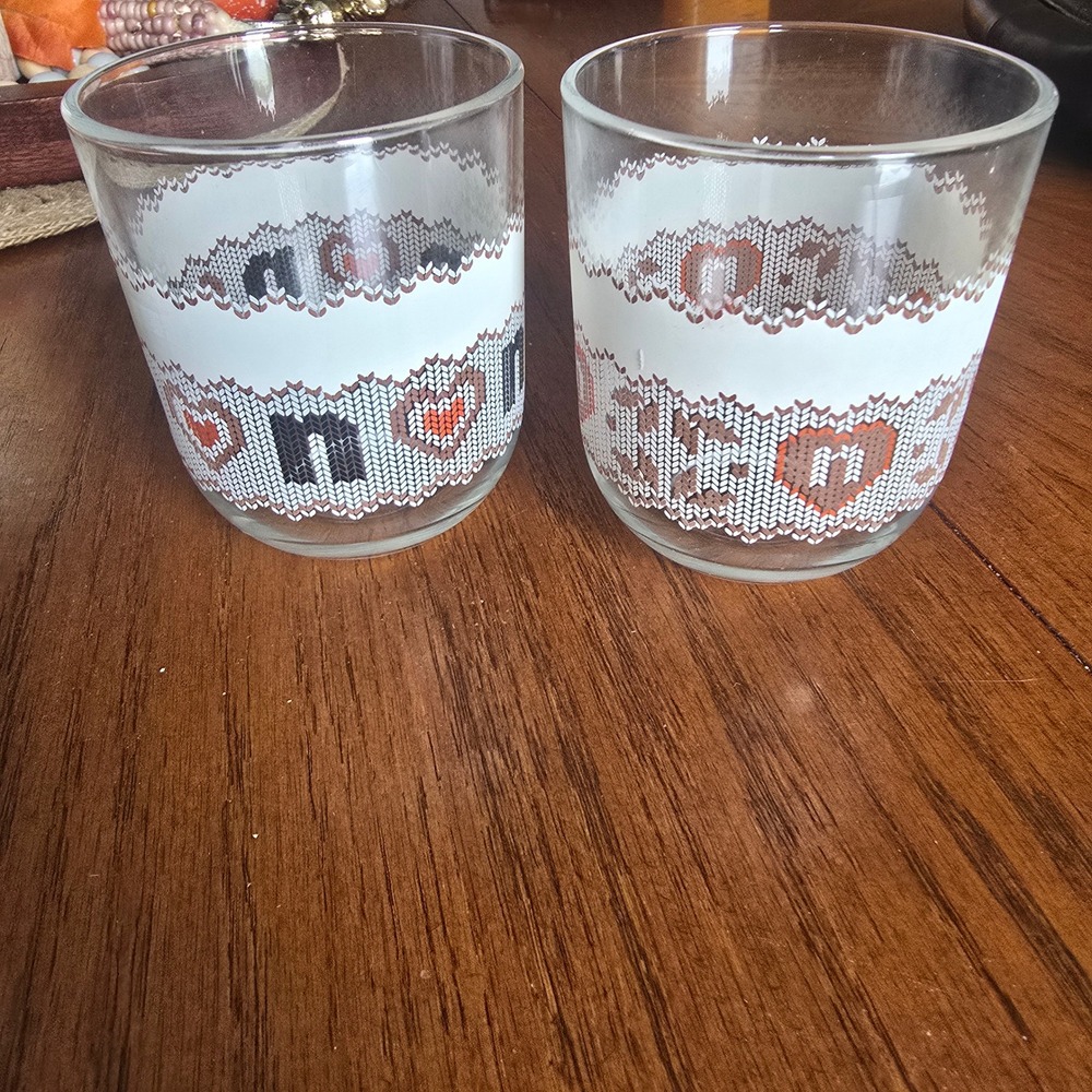 Vintage Initial N Heart Juice Glasses Set of 2 Cottagecore Knit Pattern Brown